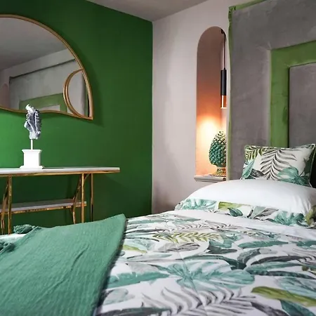 Apartment La Finestra Sul Castello - 50mq Tra Cielo & Mare Ischia